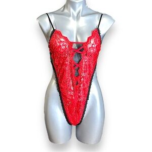 VINTAGE LINGERIE MADE IN USA